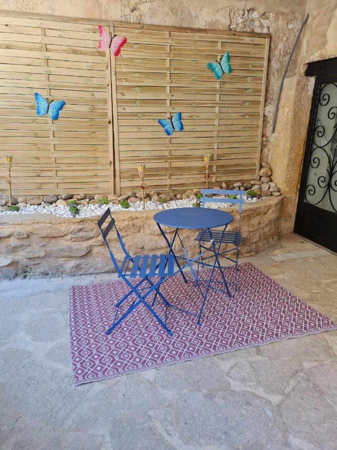 Chez Karine - Appartement Lédenon Buitenkant foto