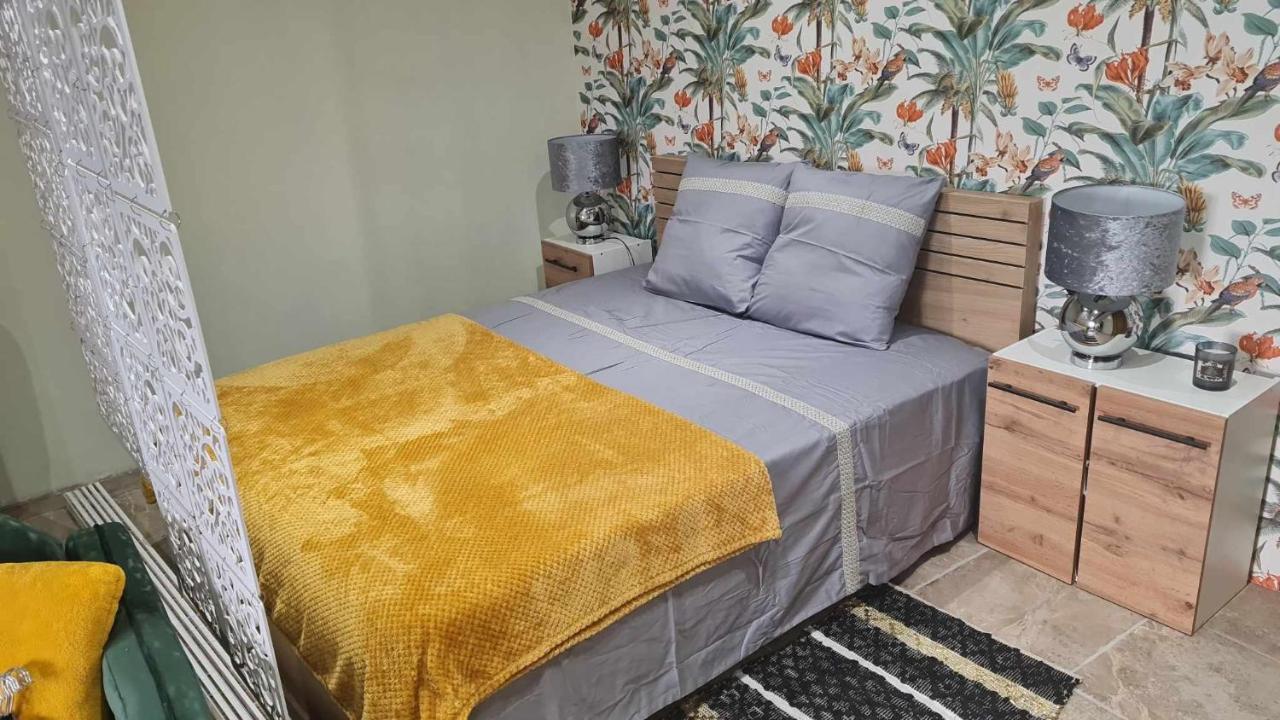 Chez Karine - Appartement Lédenon Buitenkant foto
