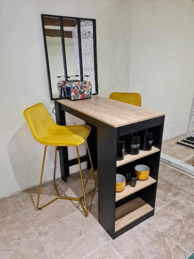 Chez Karine - Appartement Lédenon Buitenkant foto